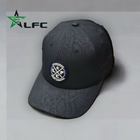 Nón lưỡi trai LFC logo cao su tròn da họa tiết rắn